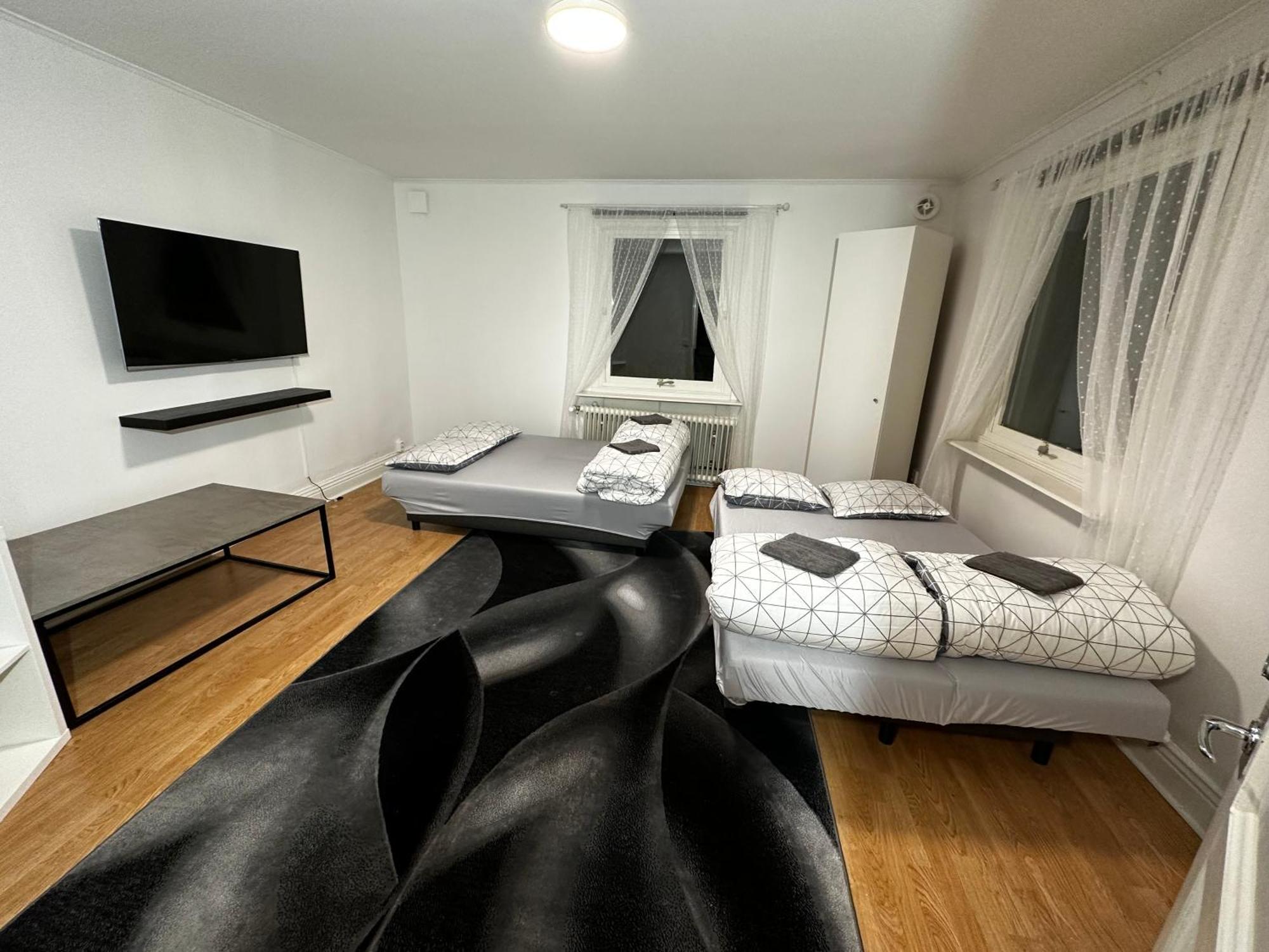 Luxurious 2-Room Apartment In Central บูโรส ภายนอก รูปภาพ